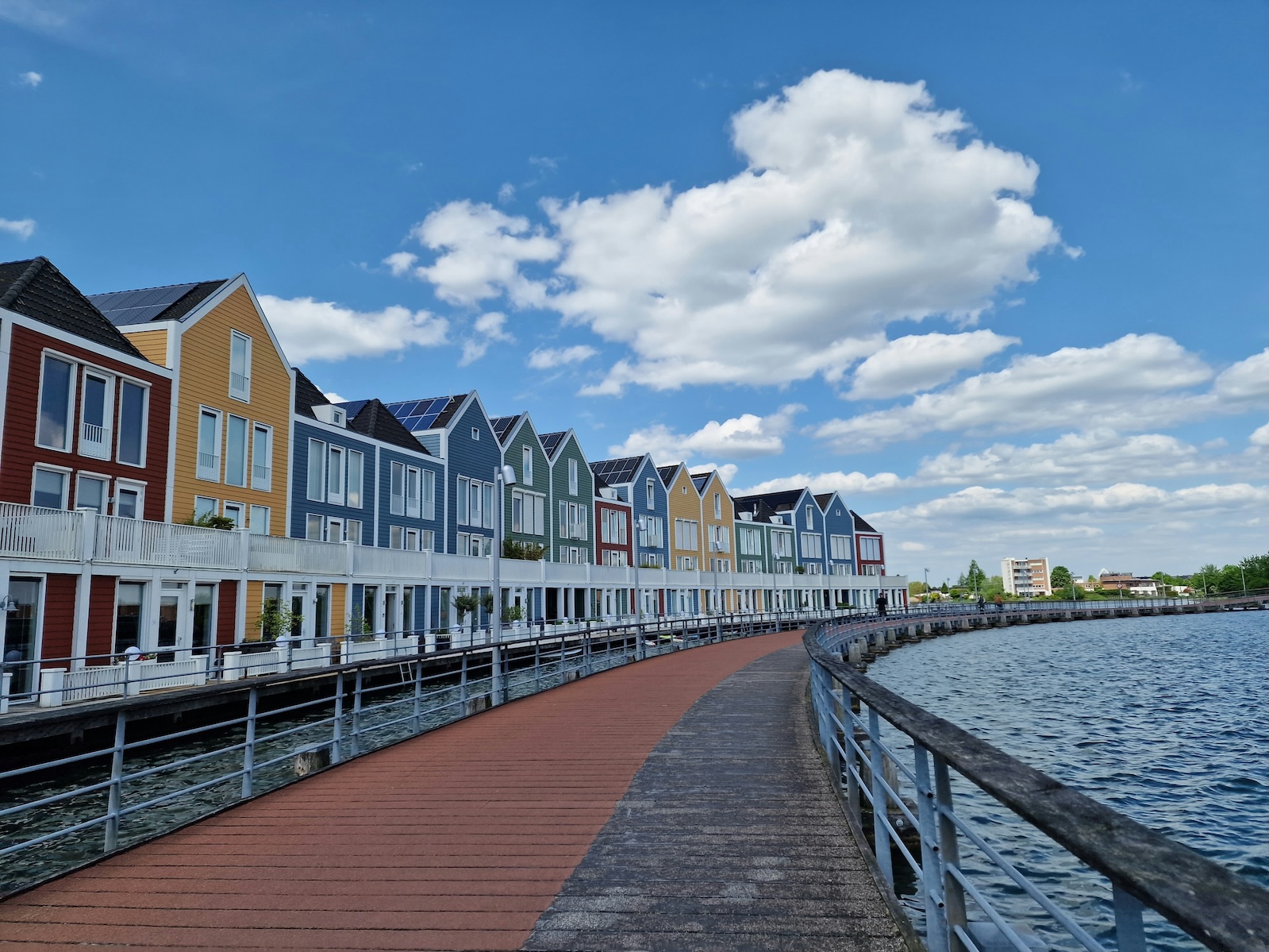 houten thuisbatterij installateur